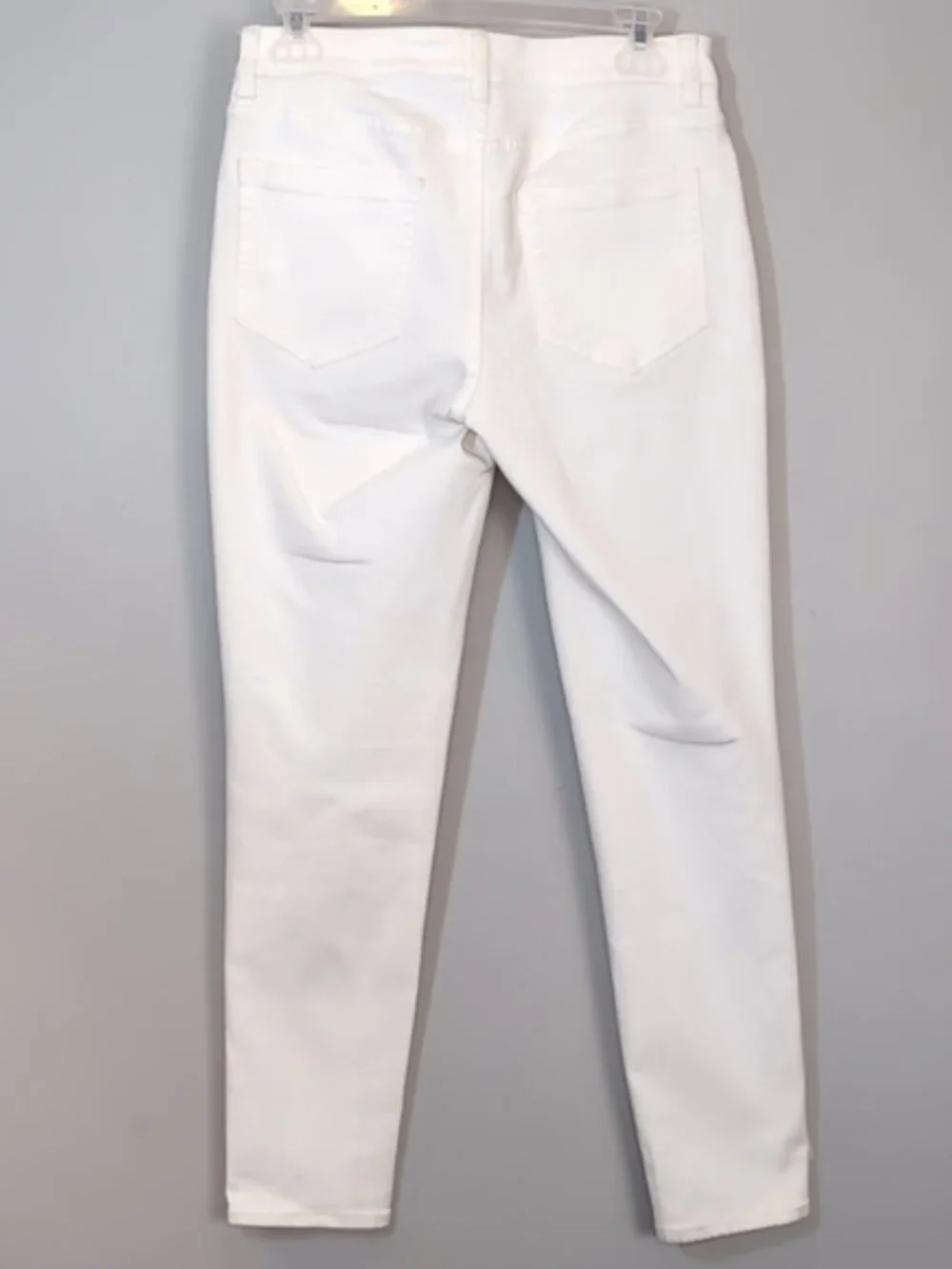 💠Vince Camuto White Denim Jeans Womens Size 28/6 Skinny Ankle Length High Rise